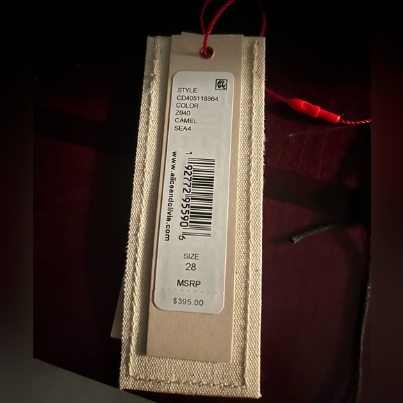 Alice and Olivia Cay cargo jeans - Picture 13 of 16